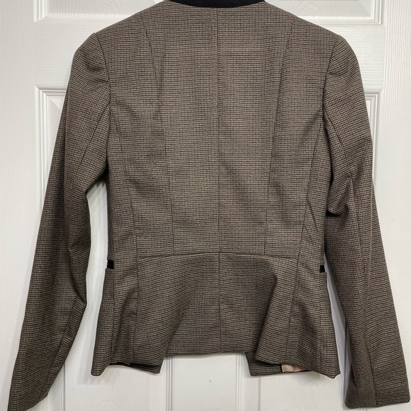 H&M Blazer - Picture 3 of 4